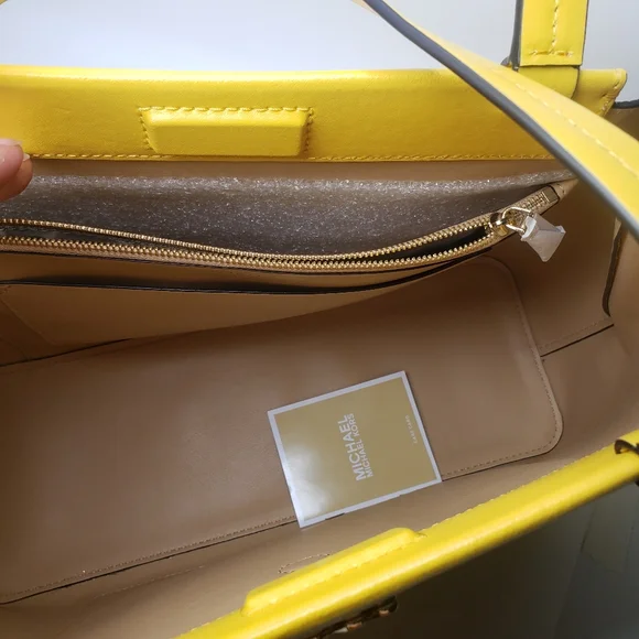 $298 Michael Kors Meredith East West Bonded Tote- Sunflower - Picture 8 of 9